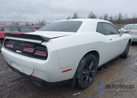2022 Dodge Challenger Sxt Awd из США, поврежденный, VIN 2C3CDZGG3NH151978
